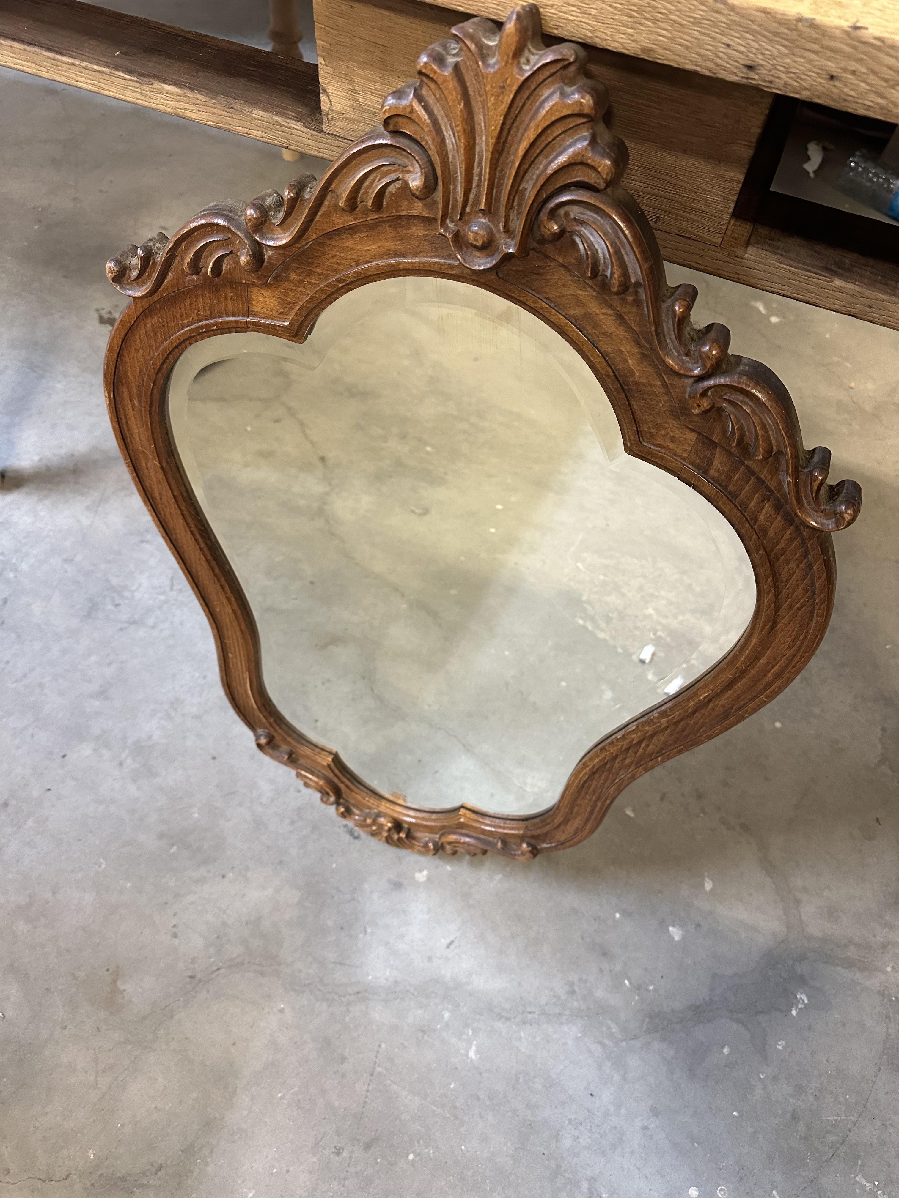 Spegel Louis XV-stil med träram