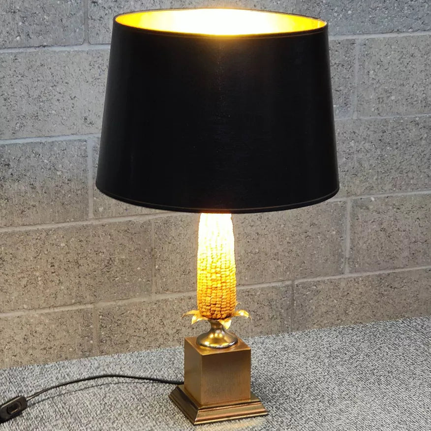 Bordslampa i stil med Maison Charles